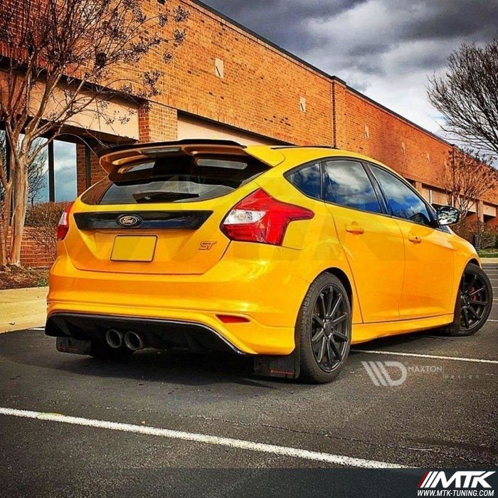 Diffuseur Maxton look RS Ford Focus ST Mk3